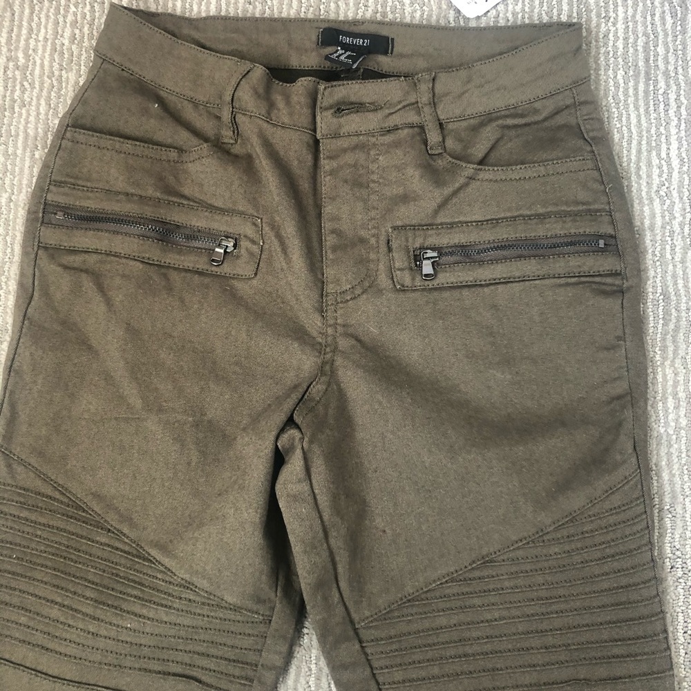 Green Pants